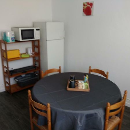 1er étage Appartement 2ch avec parking à Lurs Extérieur photo