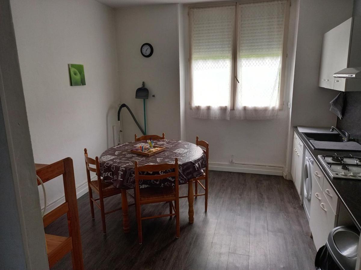 1er étage Appartement 2ch avec parking à Lurs Extérieur photo