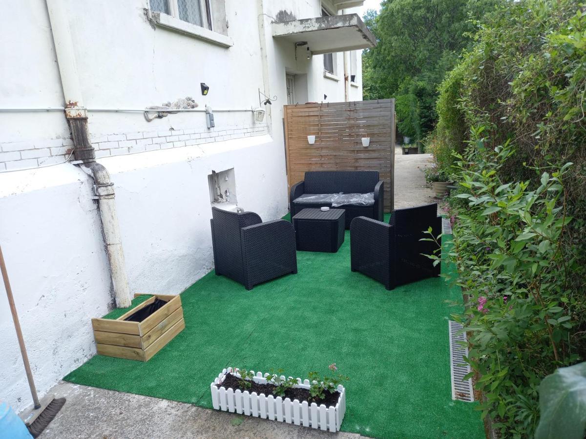 1er étage Appartement 2ch avec parking à Lurs Extérieur photo