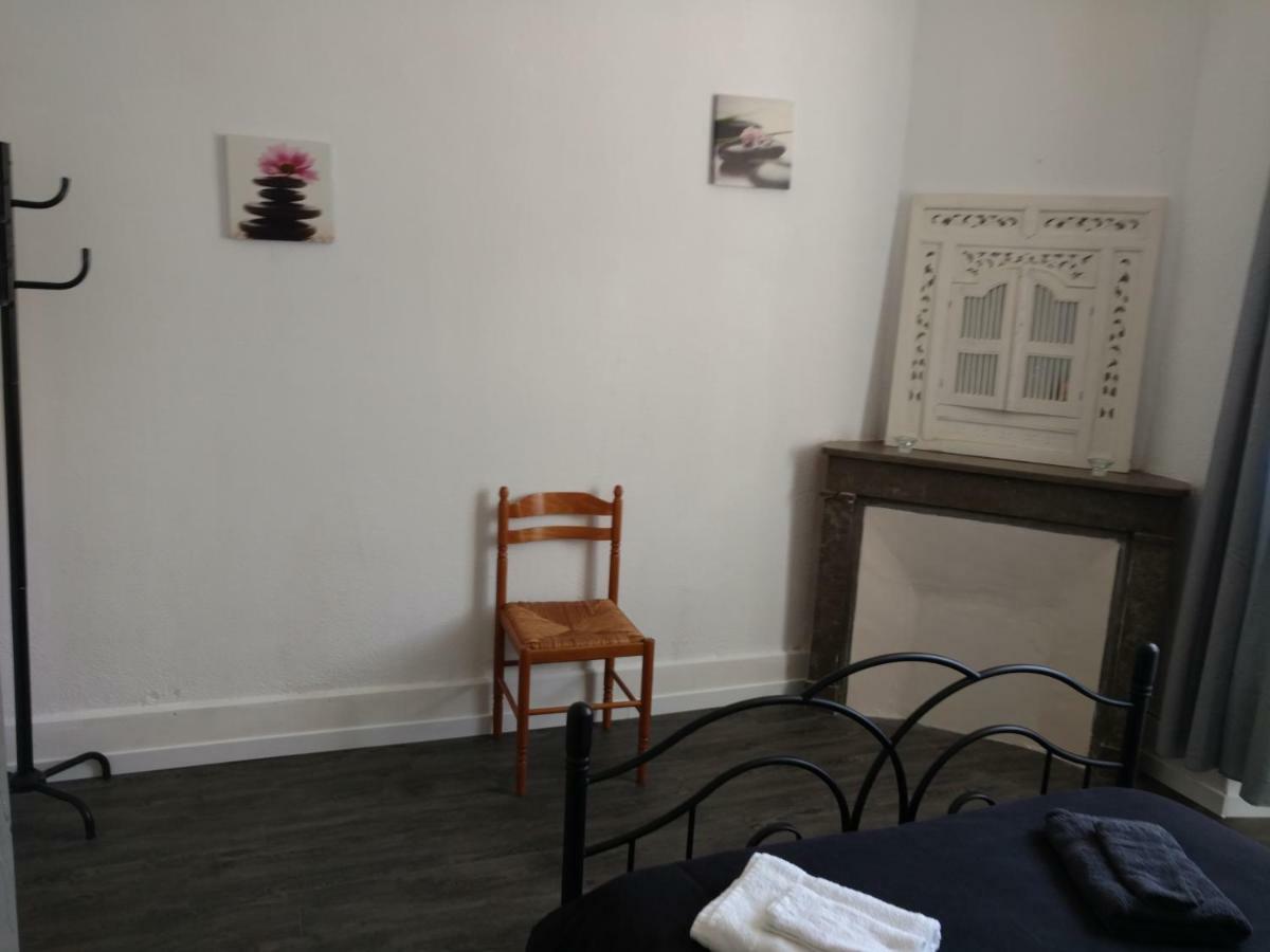 1er étage Appartement 2ch avec parking à Lurs Extérieur photo